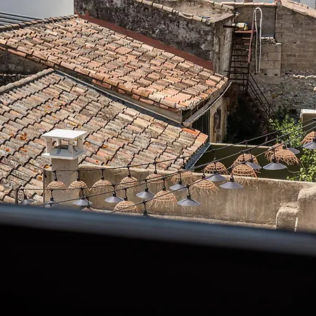 Oda ve Kahvaltı Maison Arthur